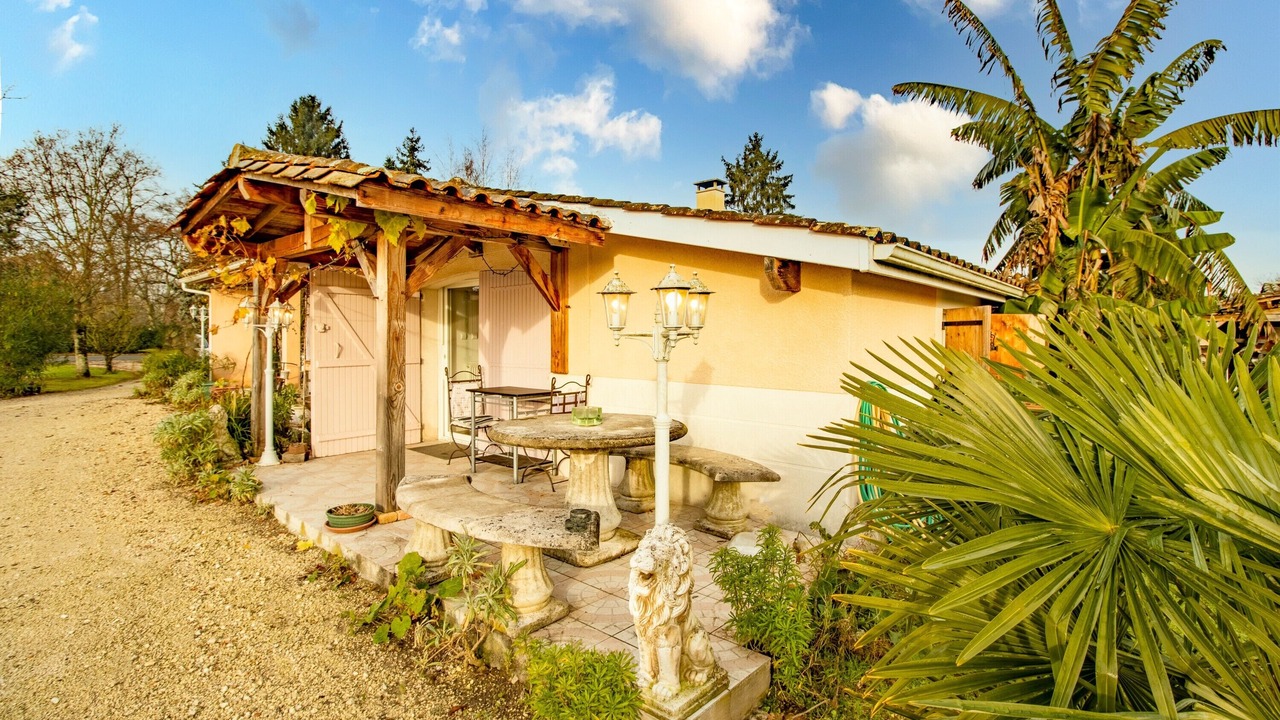Photo of Outdoor in Saint-Avit-Saint-Nazaire