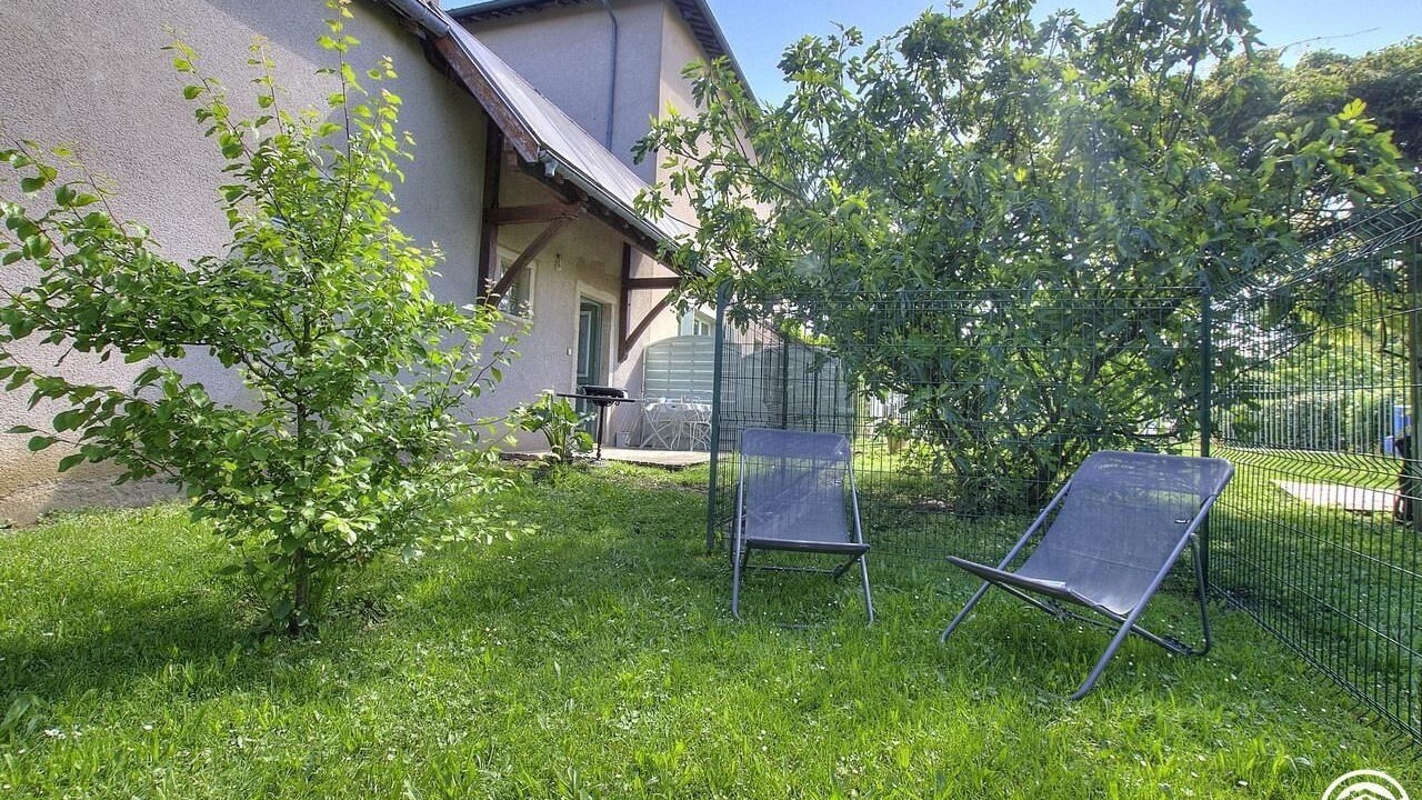 Photo of Outdoor in Cormoranche-sur-Saone