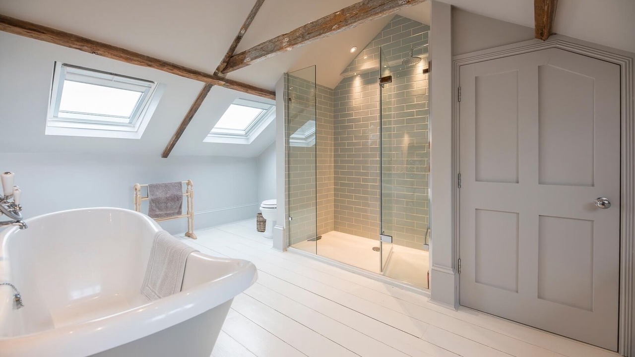 Photo of Bathroom in Weybread