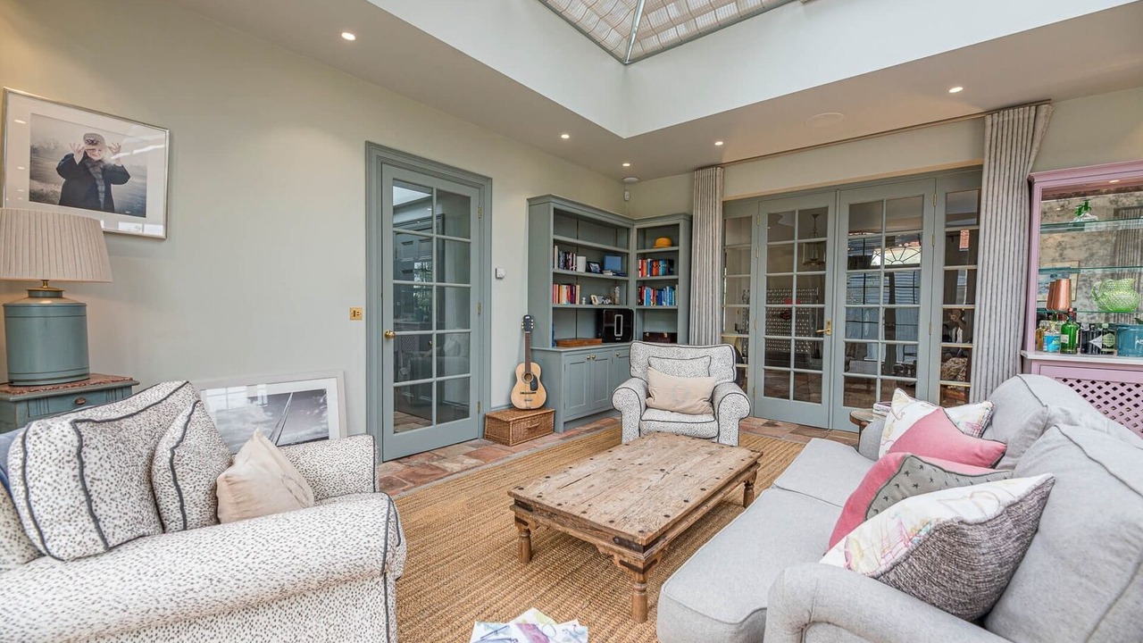 Photo of Livingroom in Weybread