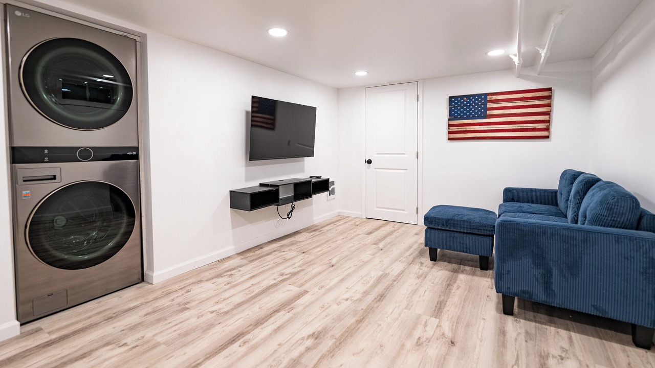 Photo of Others in Silver Spring