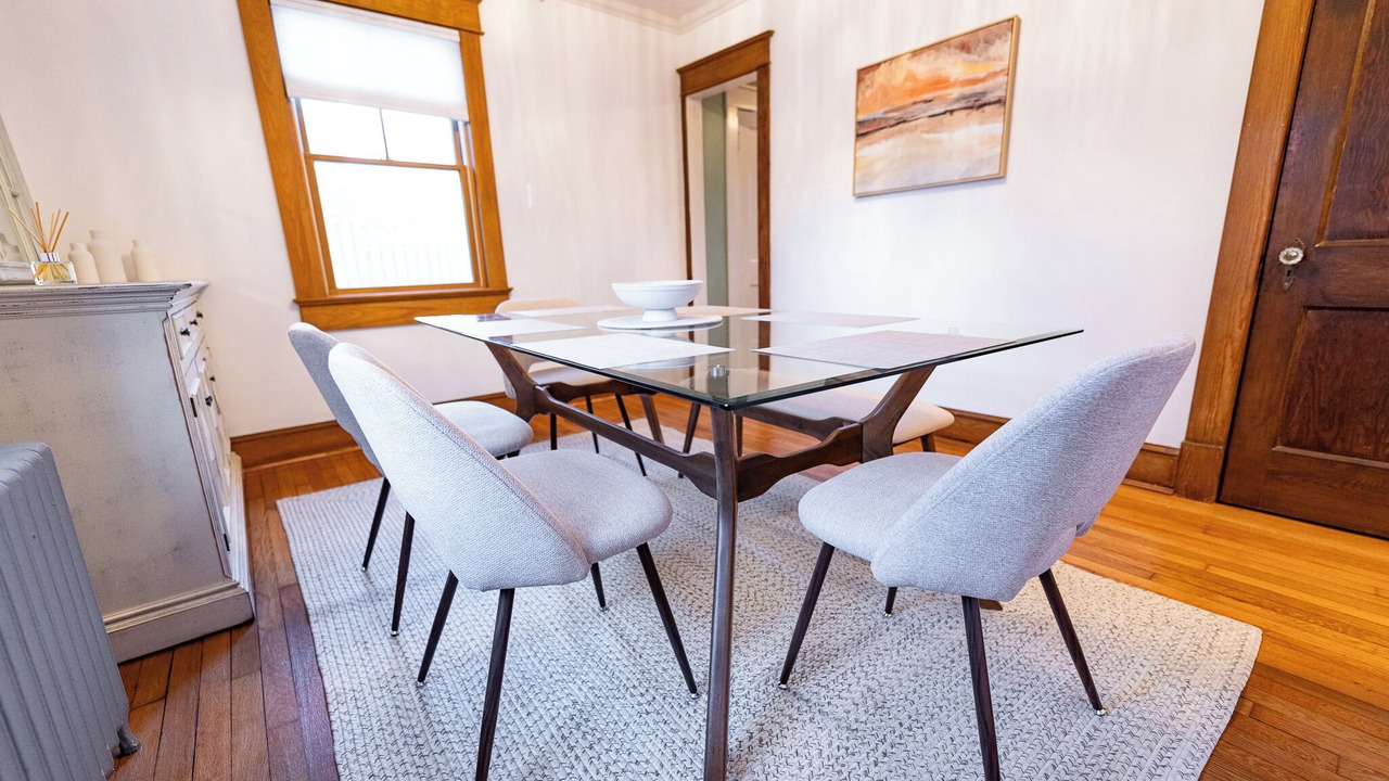 Photo of Others in Silver Spring