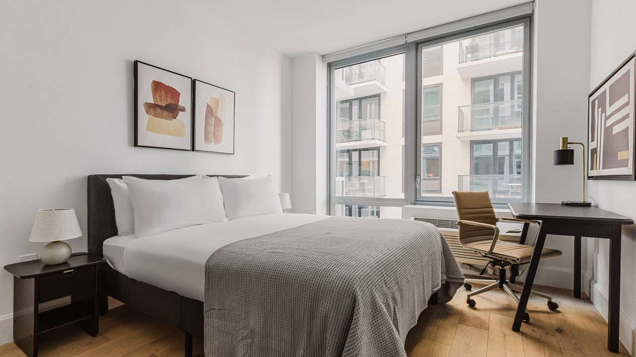 Photo of Bedroom in Powerhouse Arts District