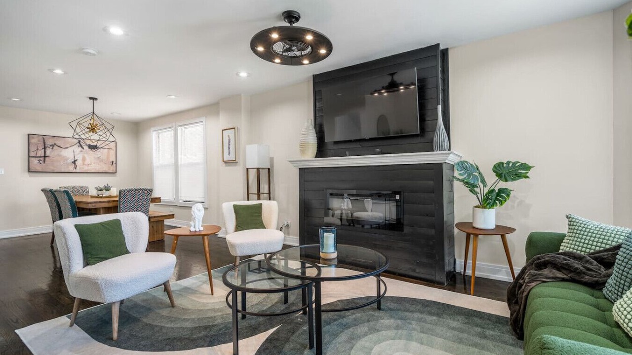 Photo of Livingroom in Chicago