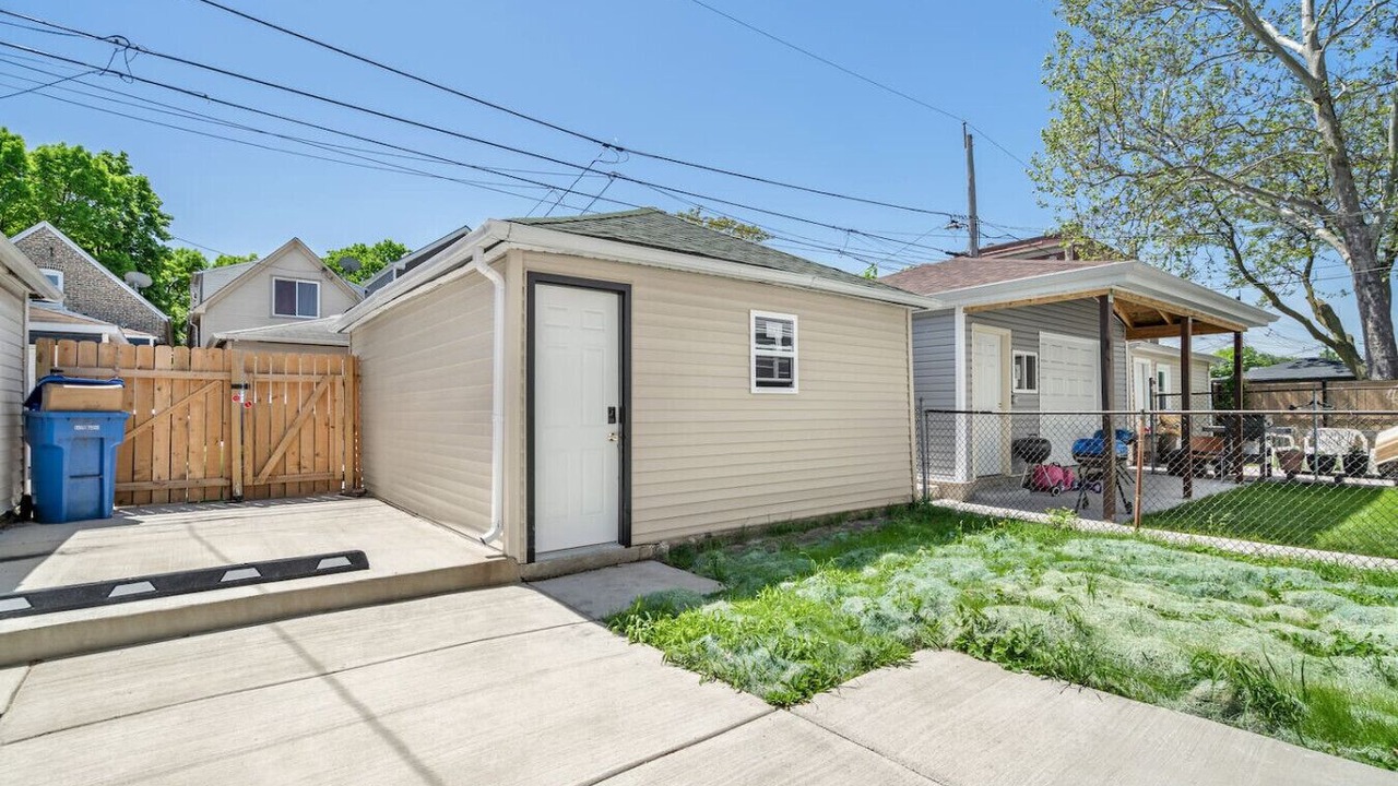 Photo of Outdoor in Chicago