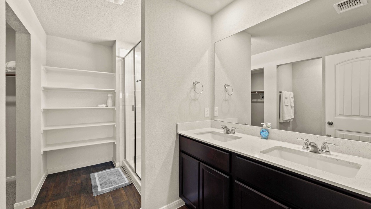 Photo of Bathroom in Pflugerville