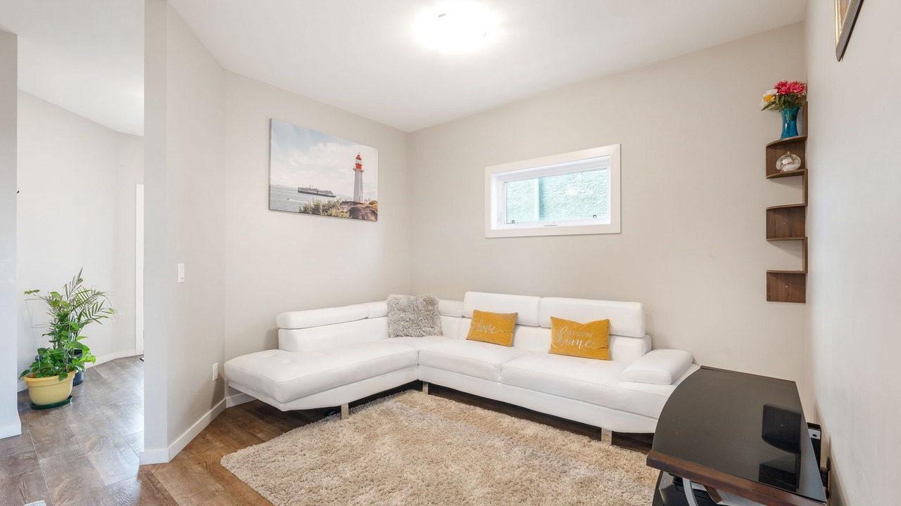 Photo of Livingroom in Winnipeg