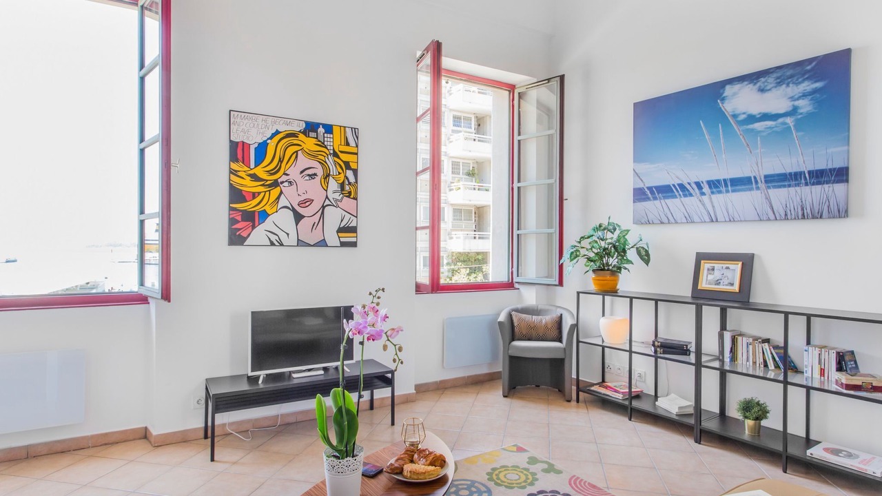 Photo of Livingroom in Old Town