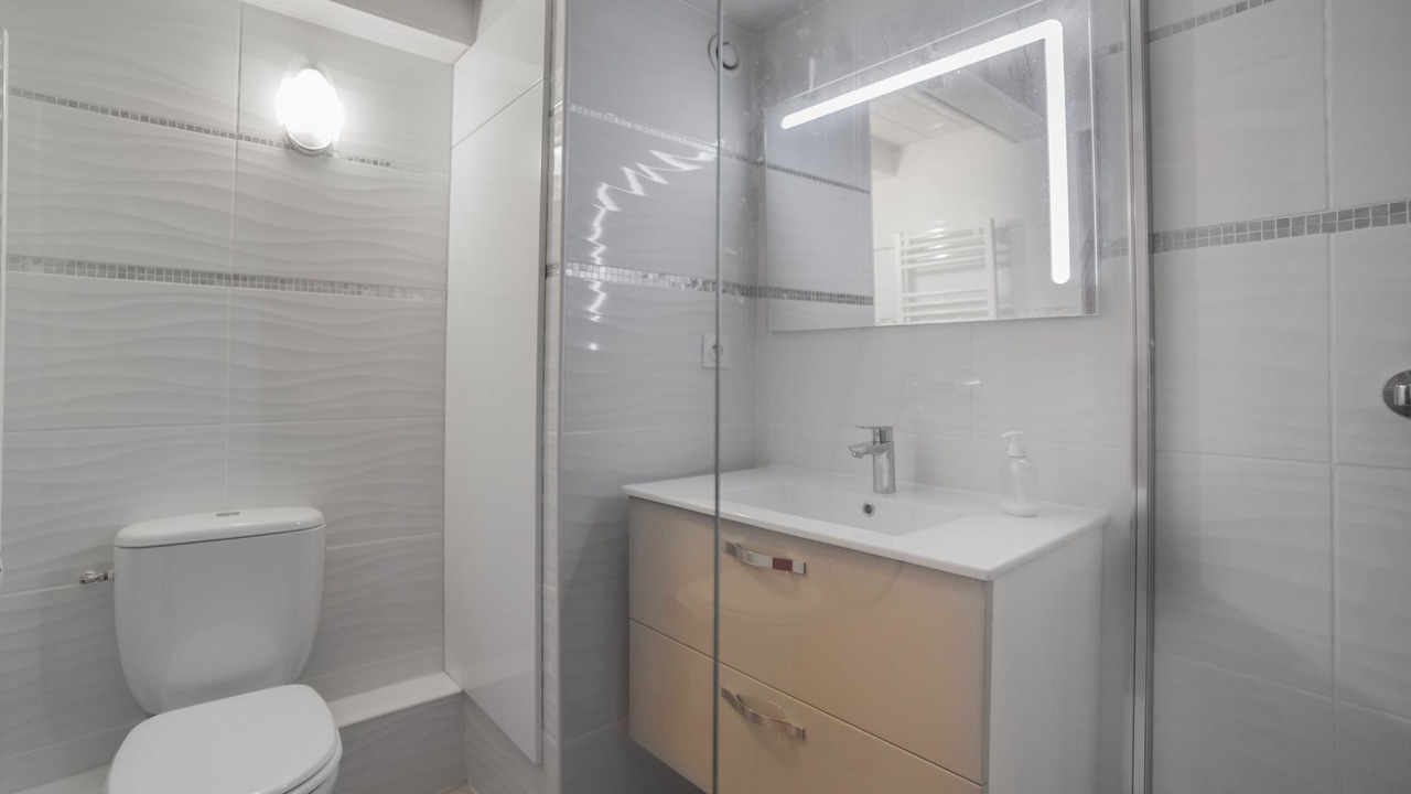 Photo of Bathroom in Old Town