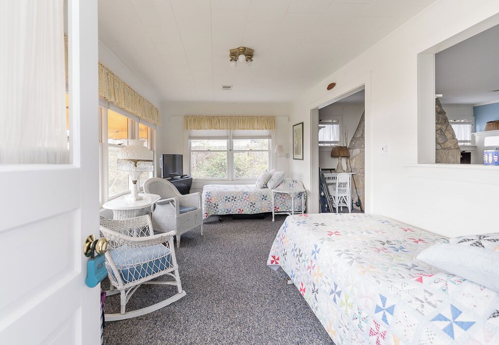 Photo of Bedroom in Twin Lake