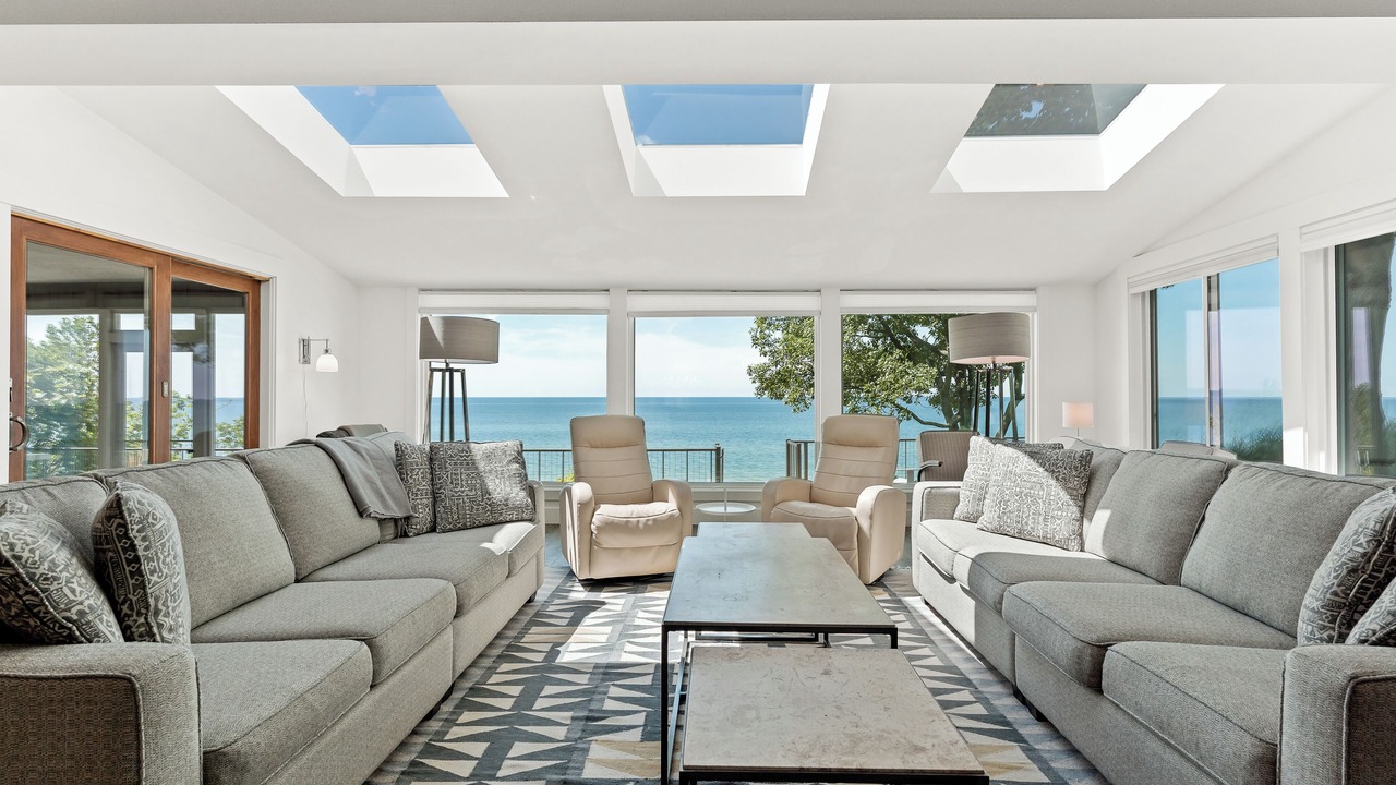 Photo of Livingroom in West Olive
