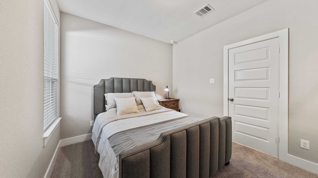 Photo of Bedroom in Clodine