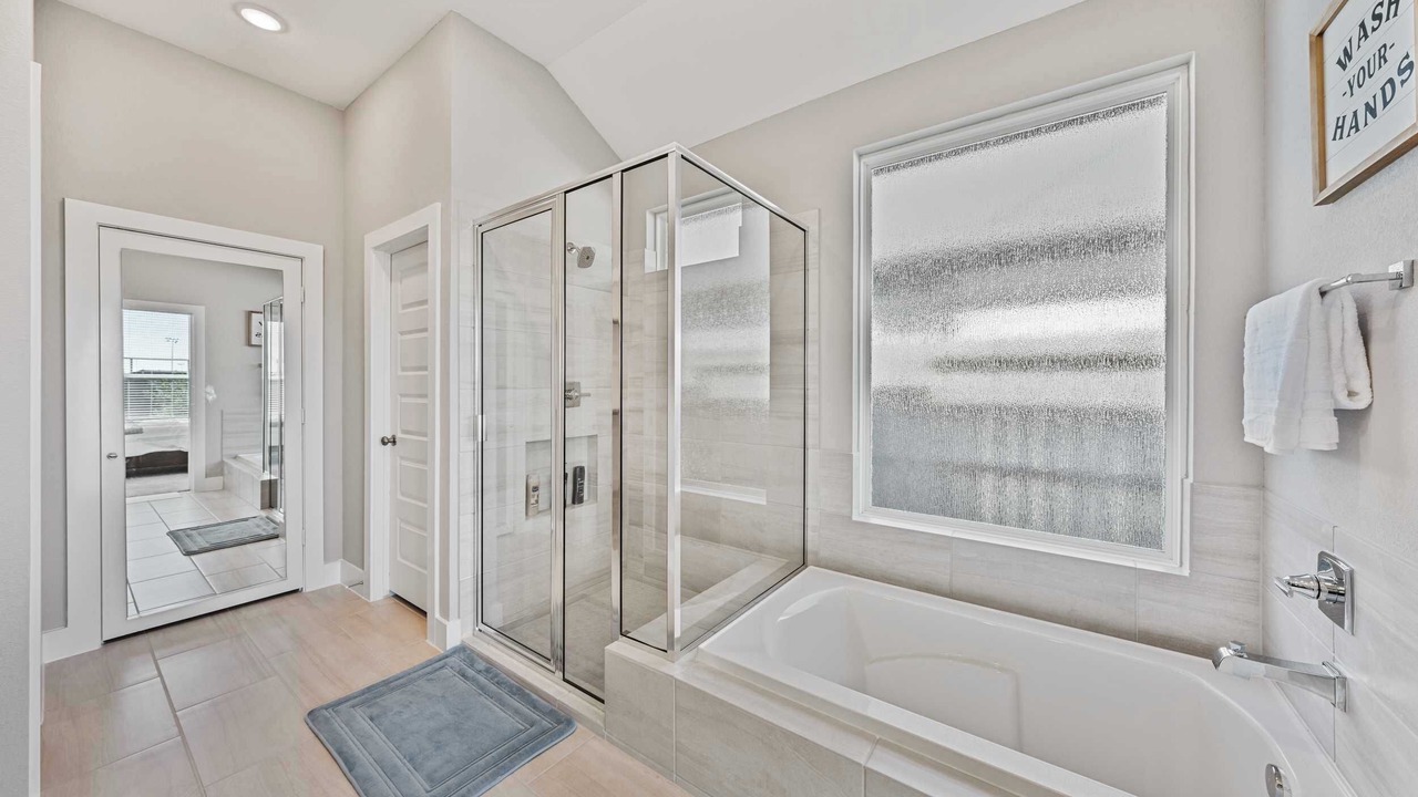 Photo of Bathroom in Clodine