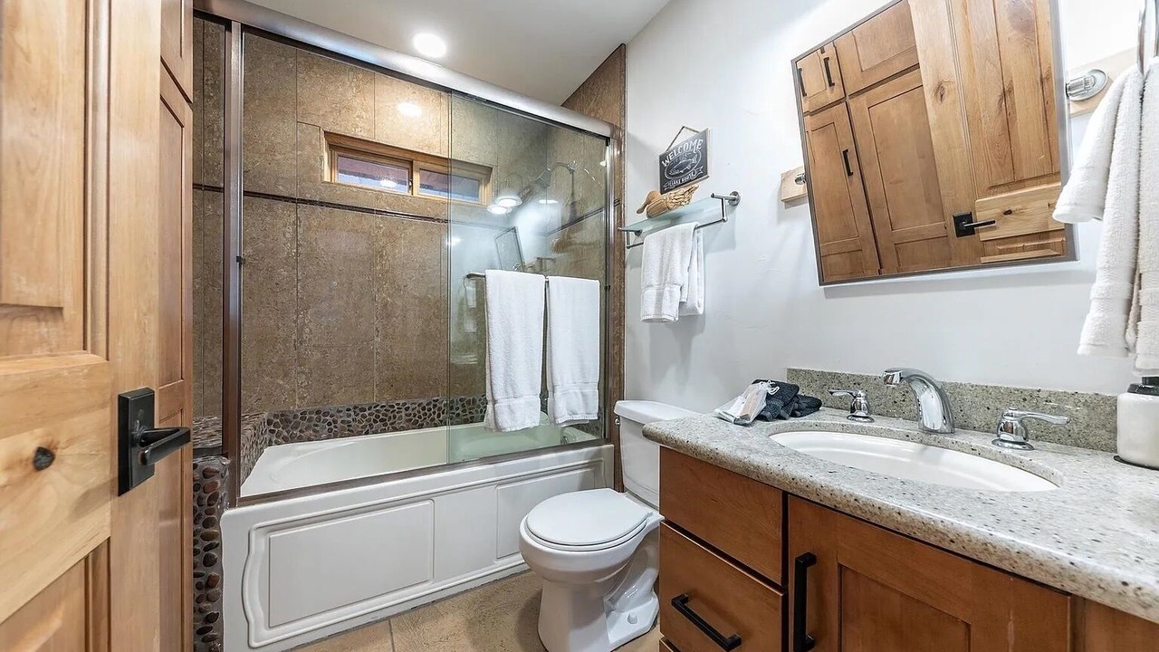 Photo of Bathroom in Kings Beach