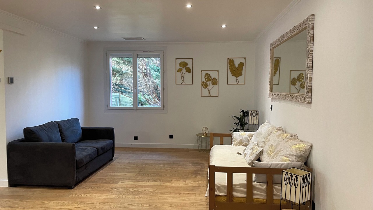 Photo of Livingroom in Cepet