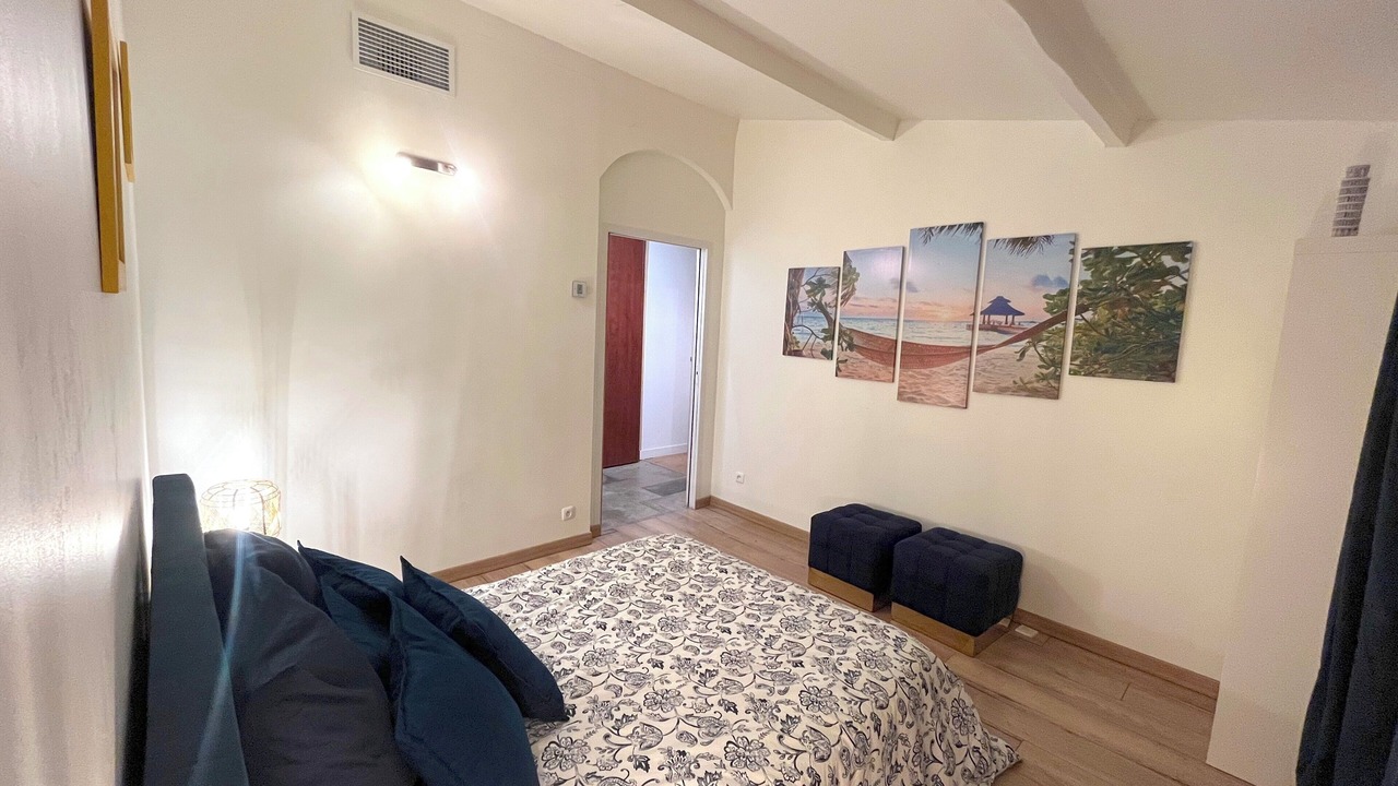 Photo of Bedroom in Cepet