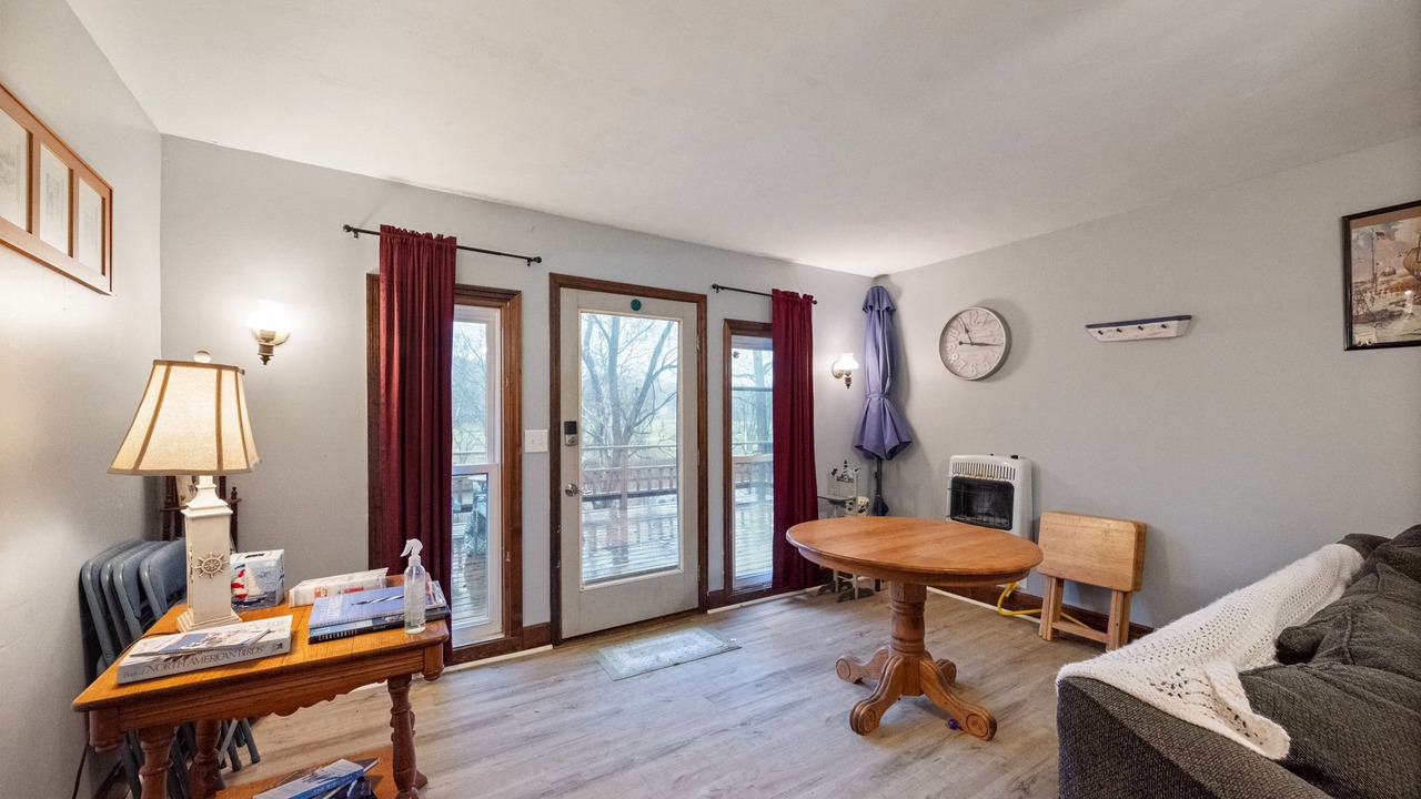 Photo of Livingroom in Crawfordsville