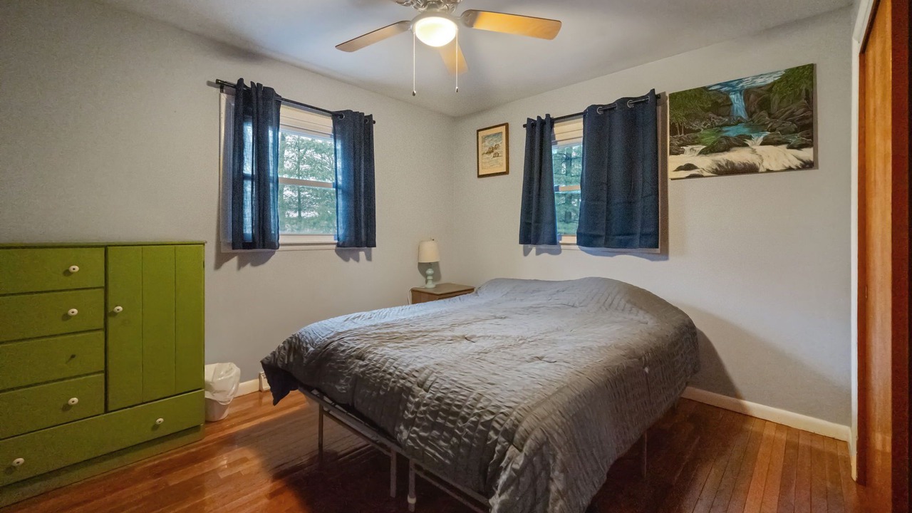Photo of Bedroom in Crawfordsville