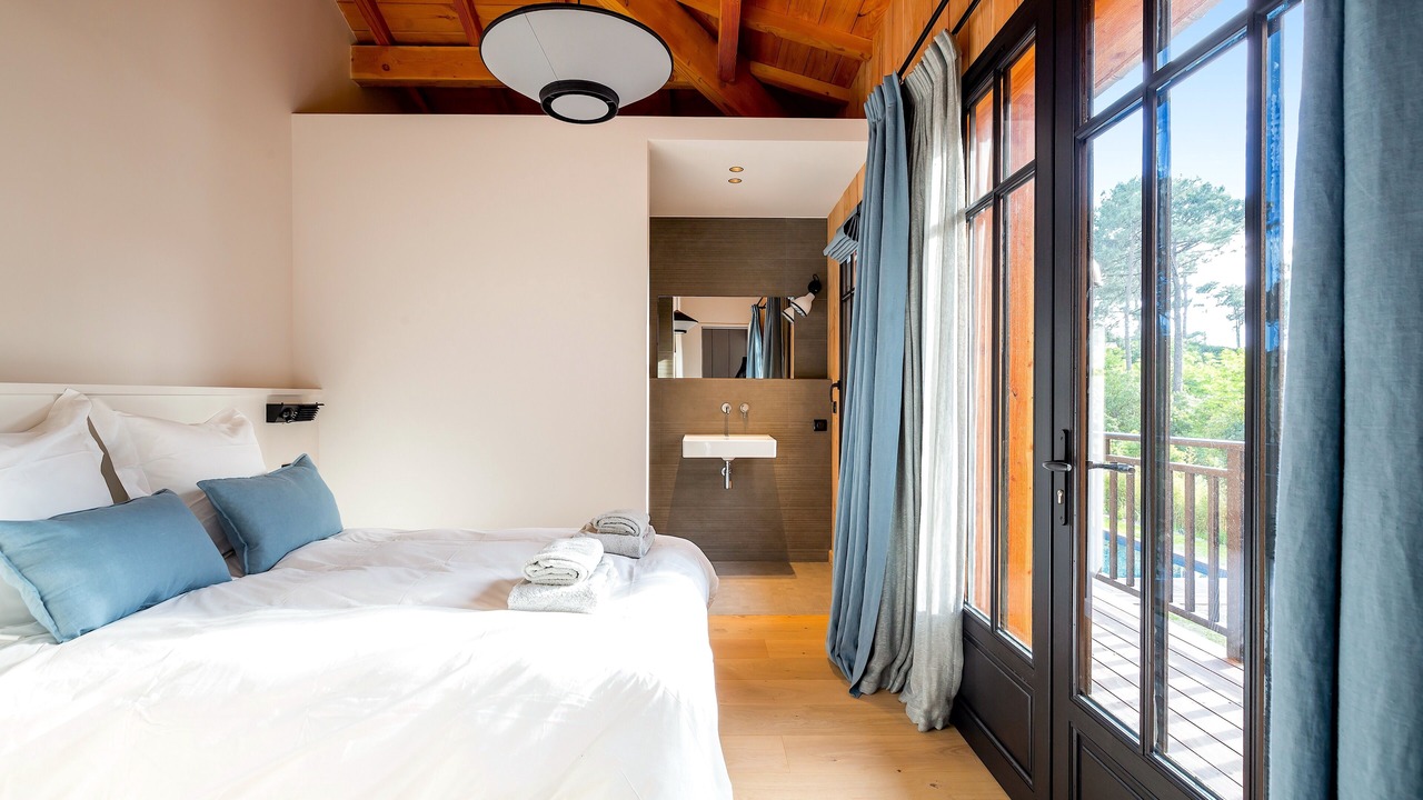 Photo of Bedroom in Le Canon