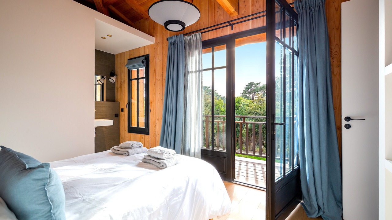 Photo of Bedroom in Le Canon