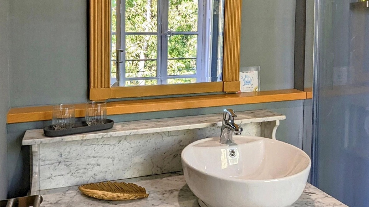 Photo of Bathroom in Saulx