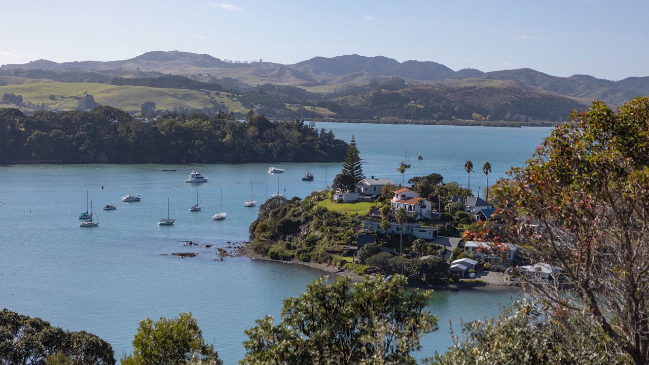 Photo of Others in Coopers Beach