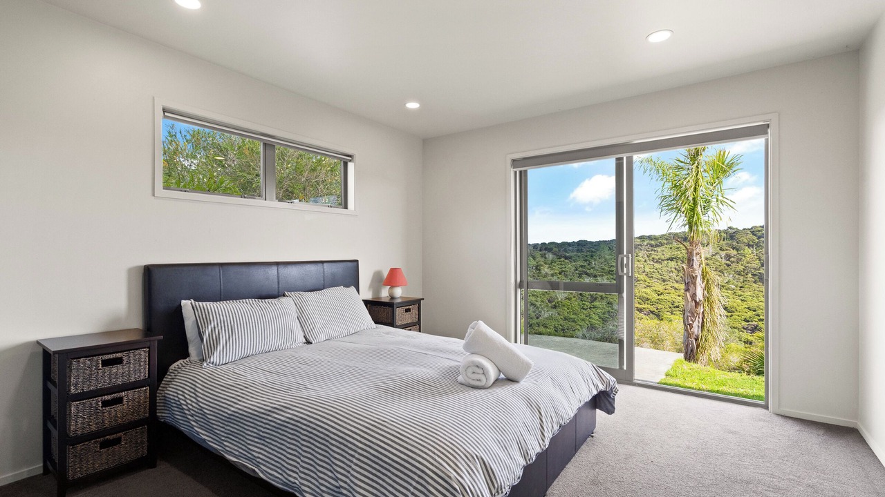 Photo of Bedroom in Coopers Beach