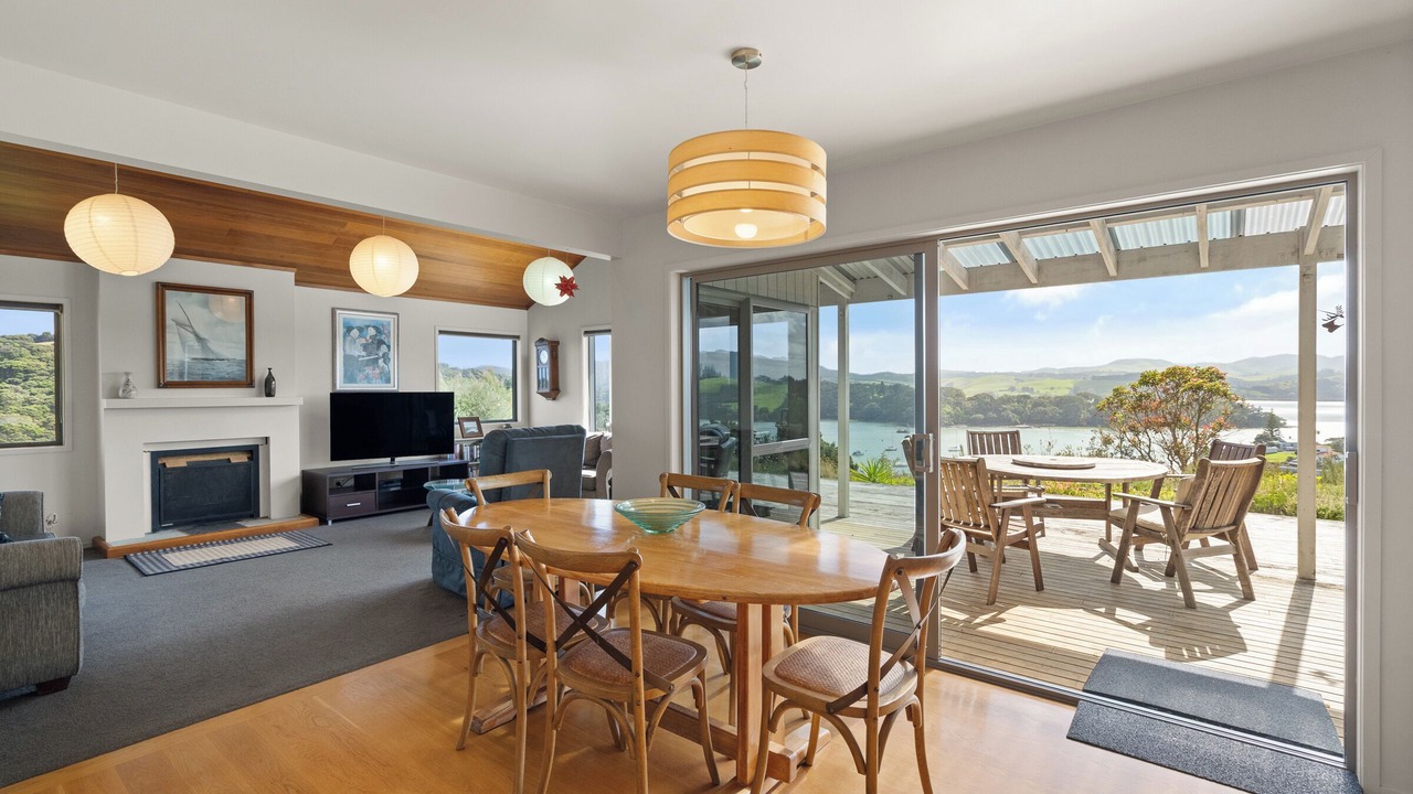 Photo of Others in Coopers Beach