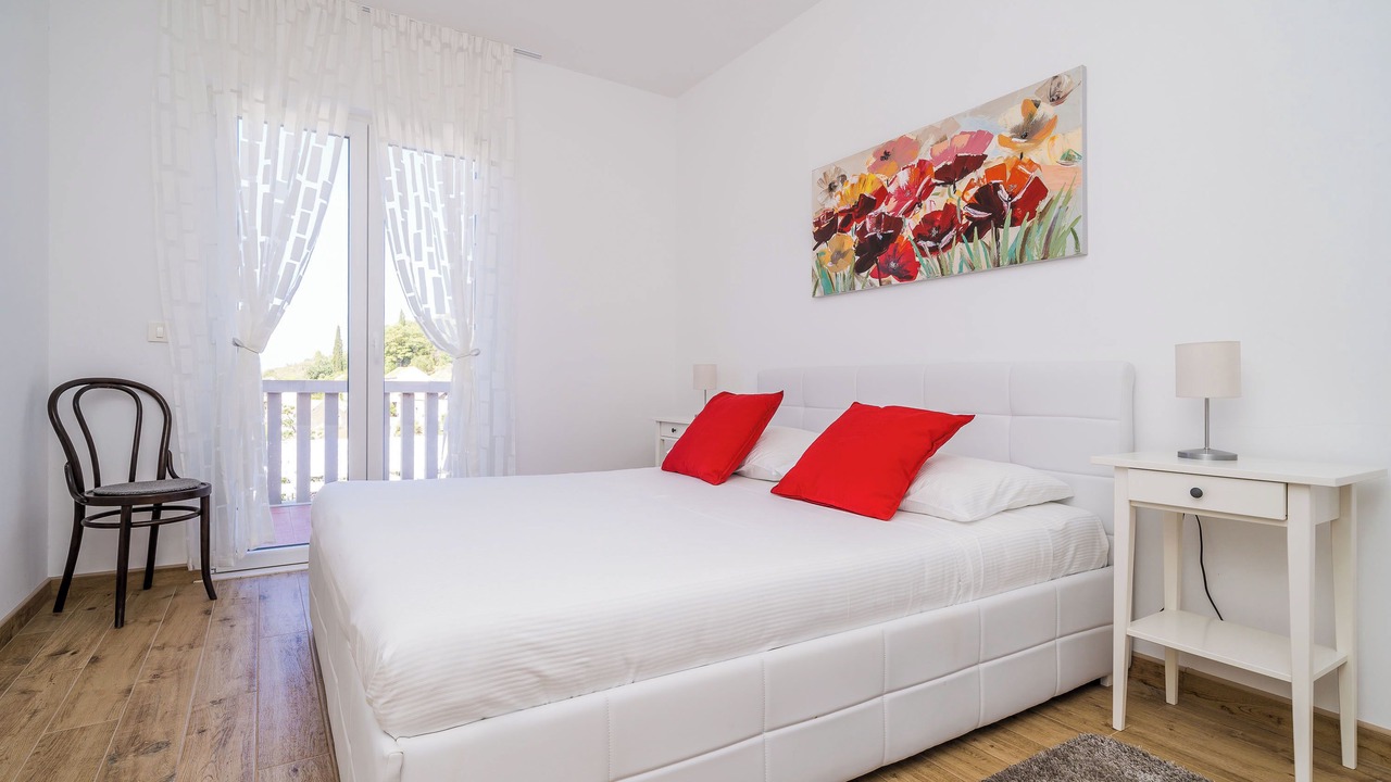 Photo of Bedroom in Sipan Island
