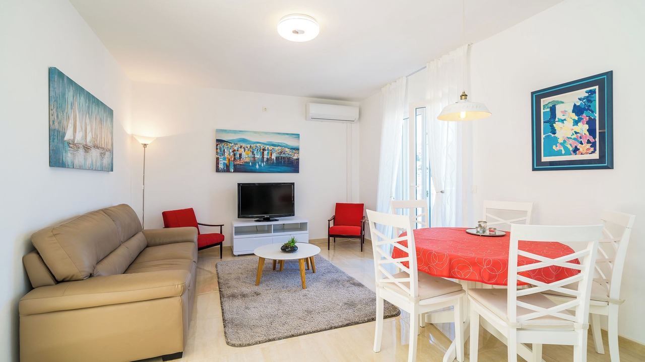 Photo of Livingroom in Sipan Island