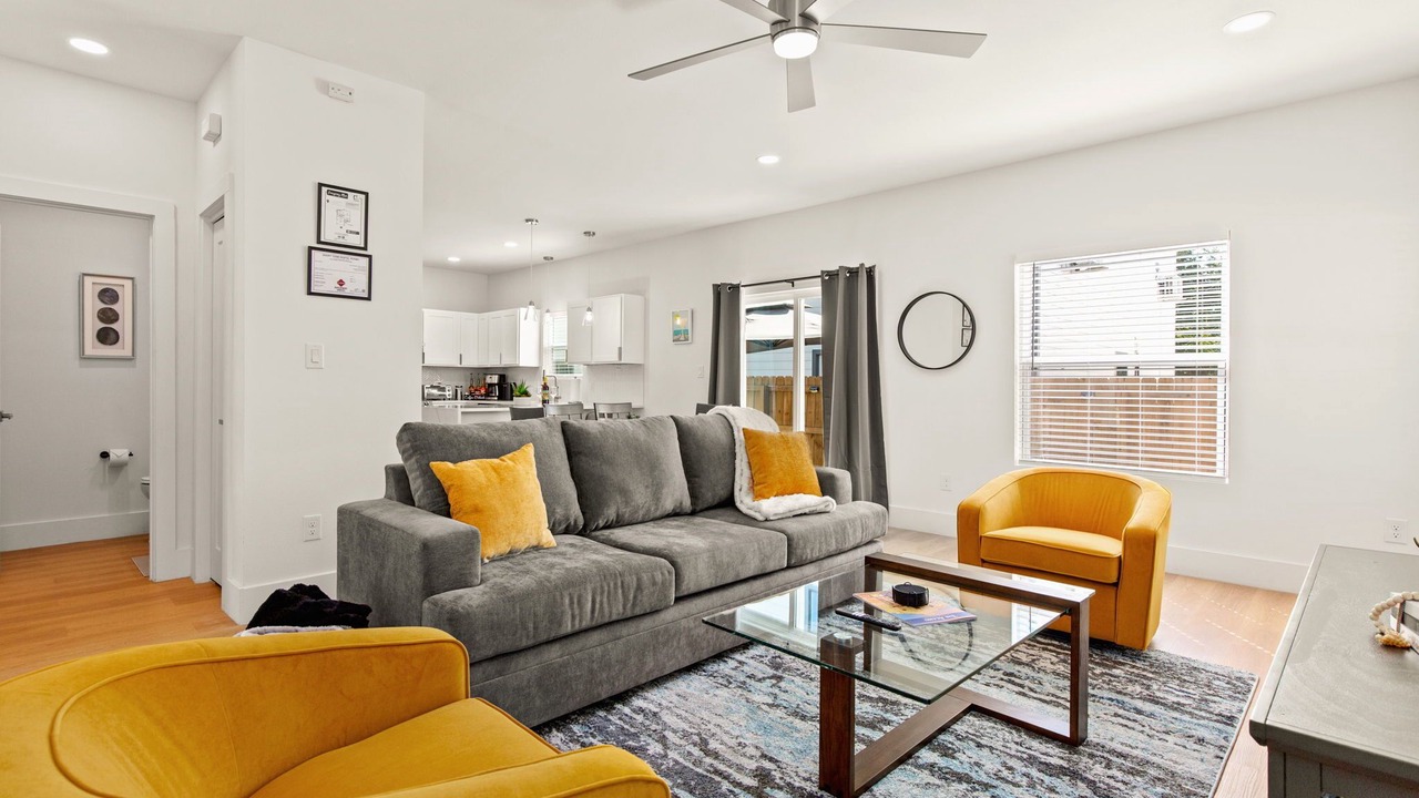 Photo of Livingroom in Denver Heights