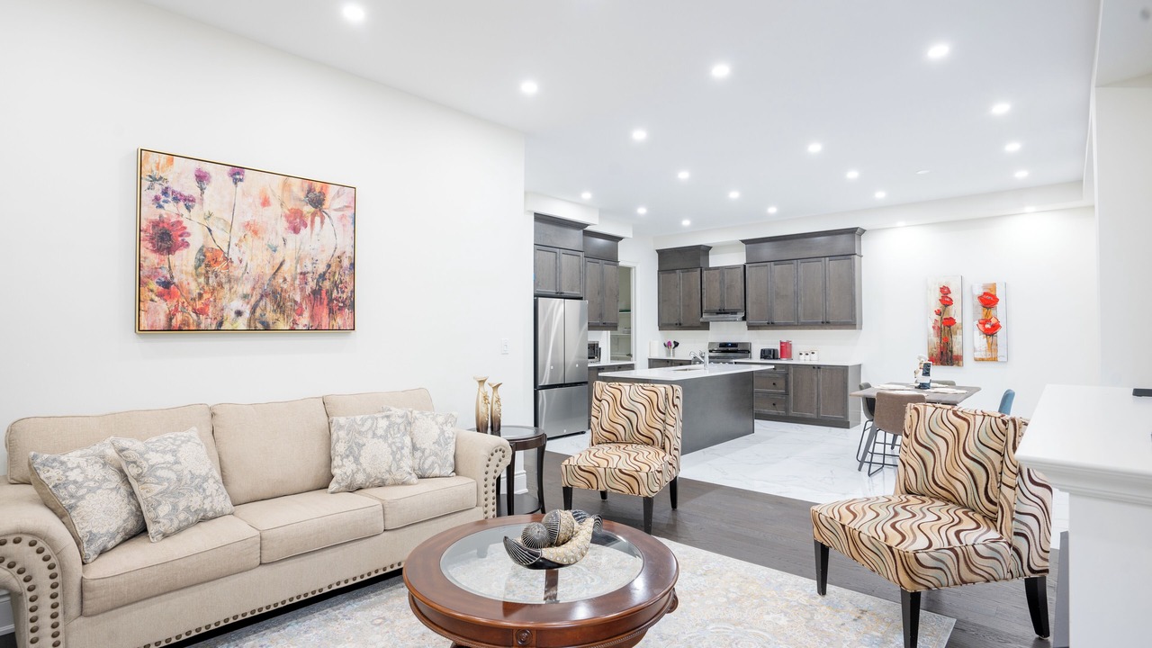 Photo of Livingroom in Adjala-Tosorontio
