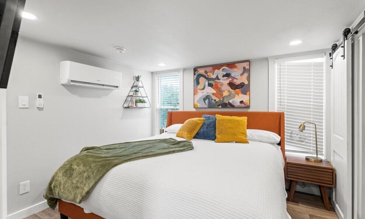 Photo of Bedroom in Spicewood