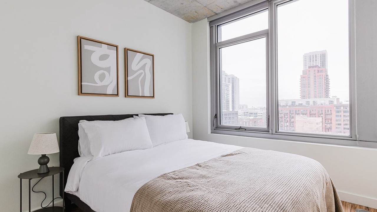 Photo of Bedroom in West Loop Gate