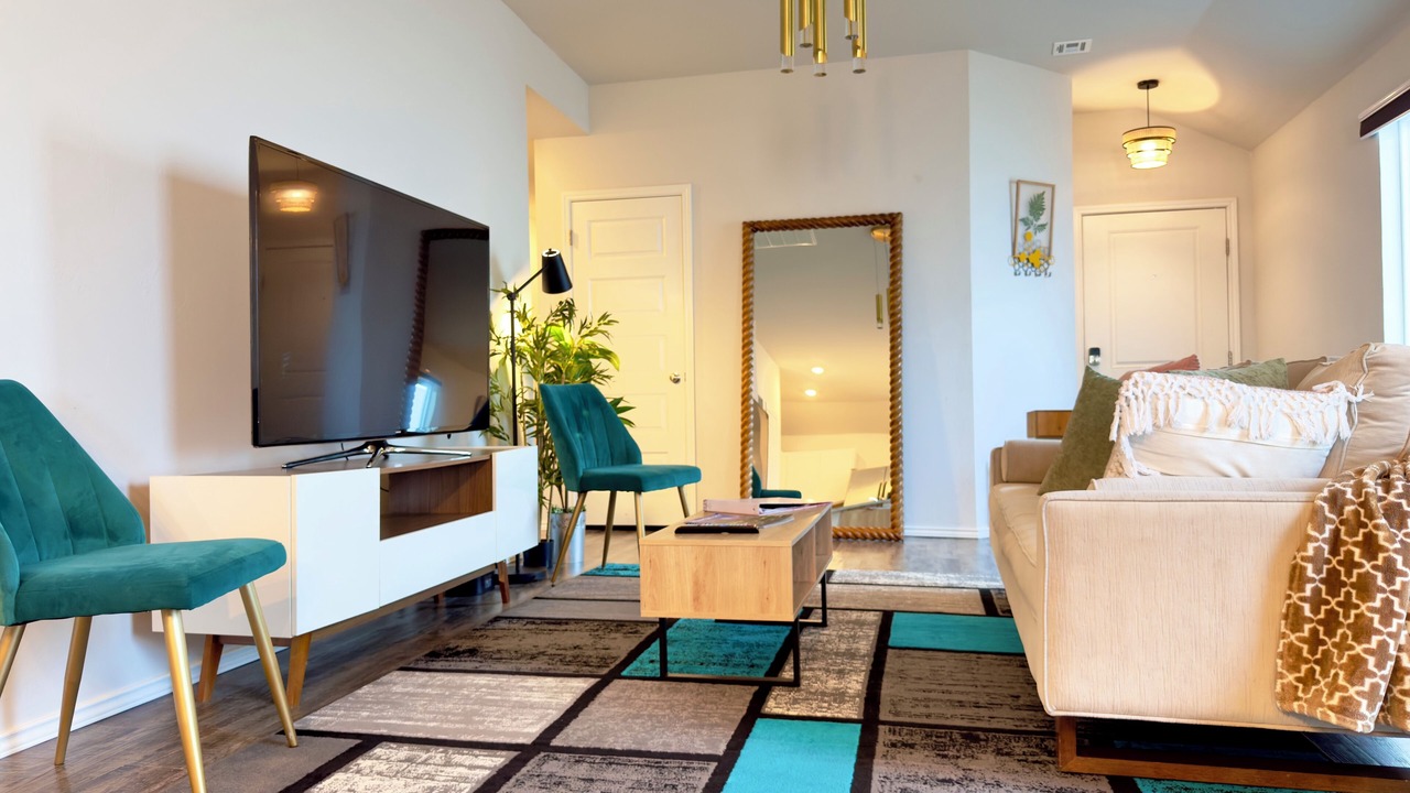 Photo of Livingroom in Yukon