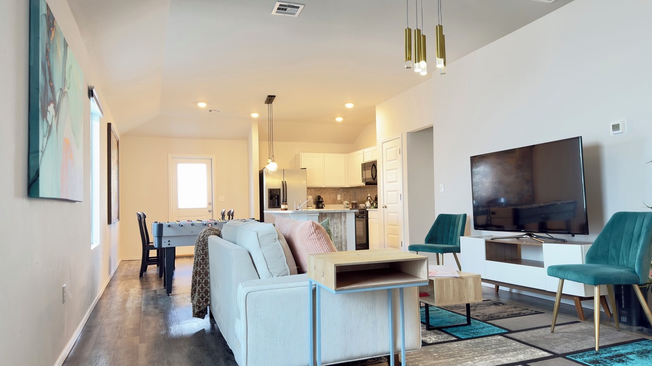 Photo of Livingroom in Yukon