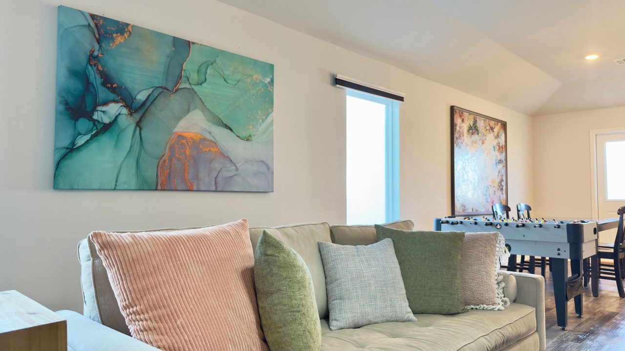 Photo of Livingroom in Yukon