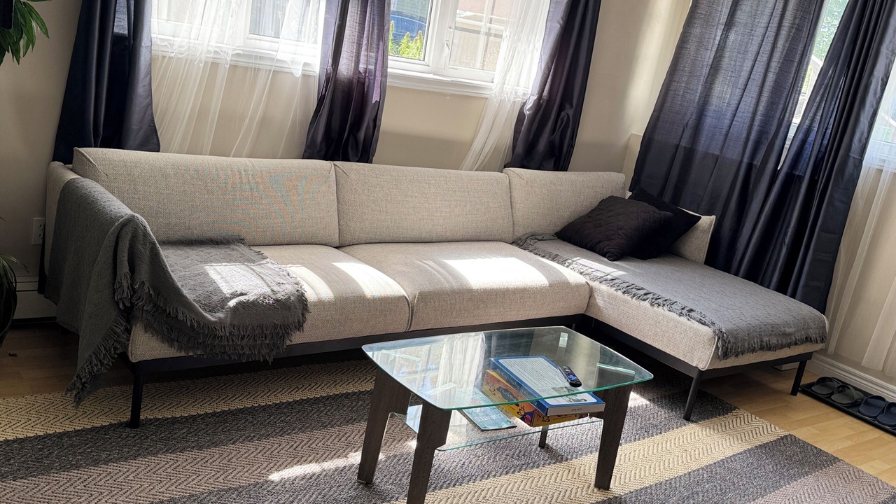 Photo of Livingroom in Dartmouth