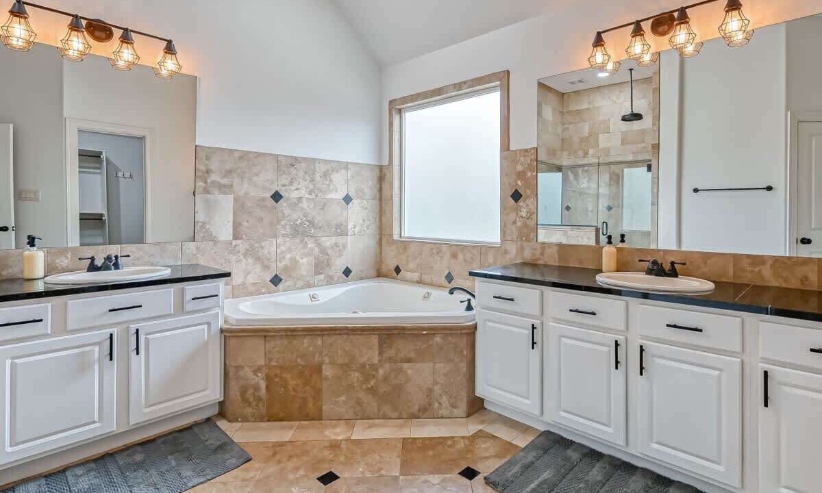 Photo of Bathroom in Houston Heights