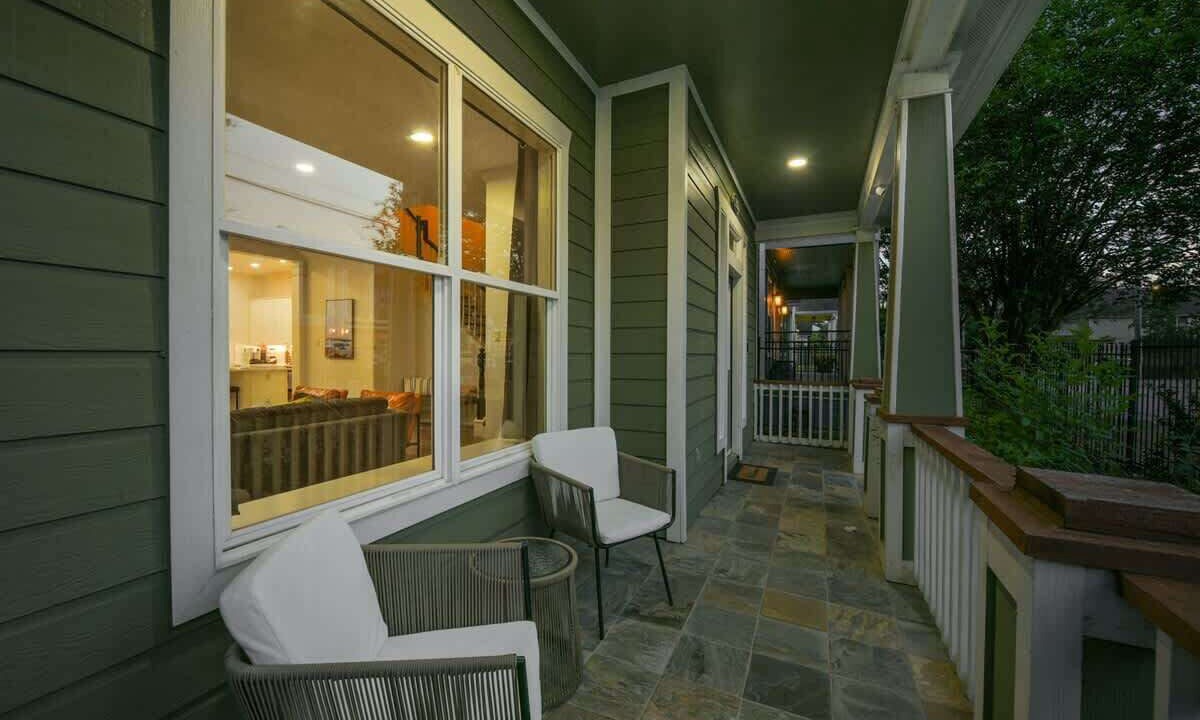 Photo of Patio Balcony in Houston Heights