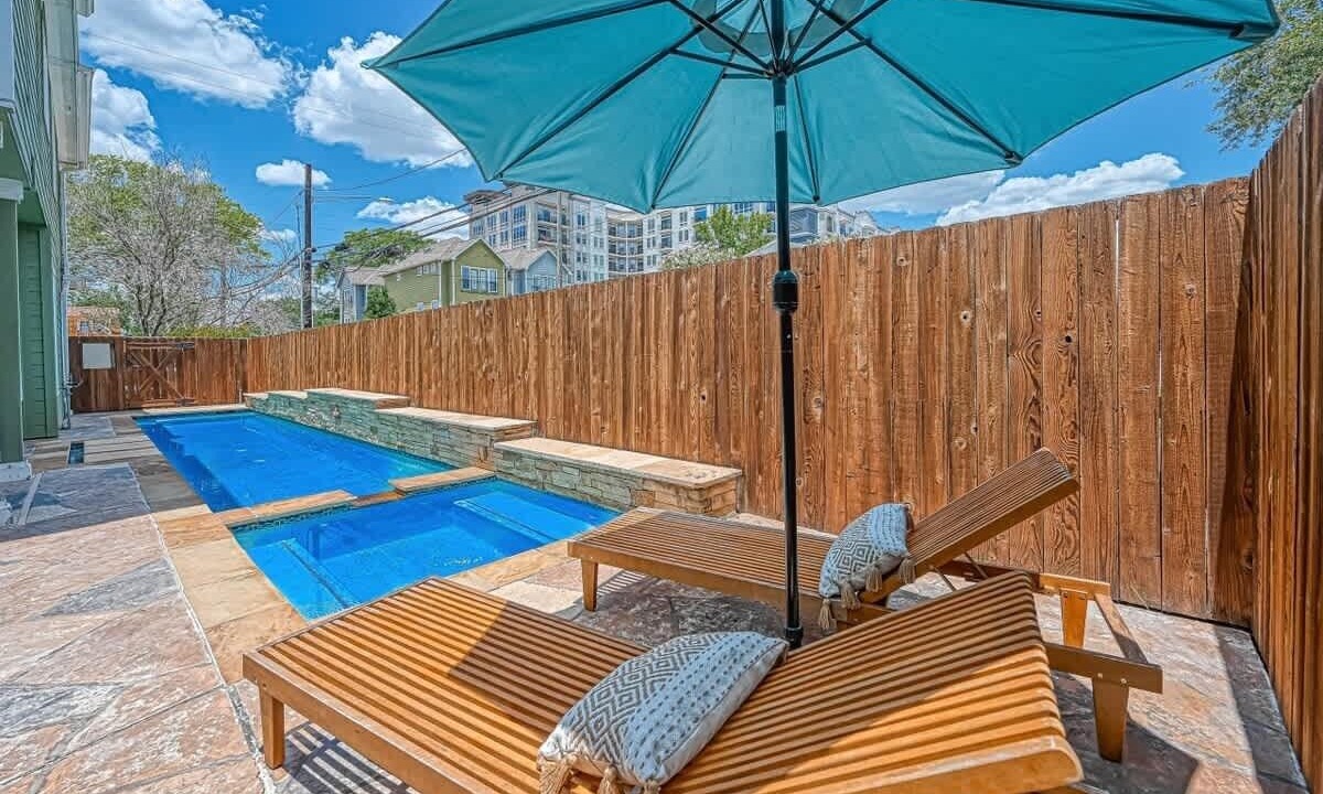 Photo of Outdoor in Houston Heights
