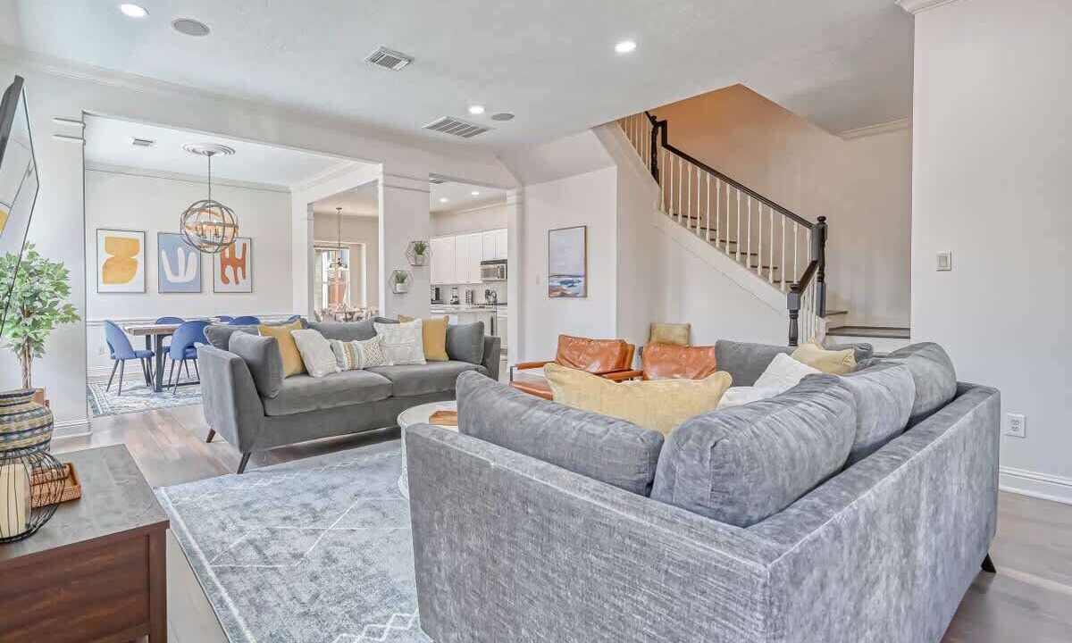 Photo of Livingroom in Houston Heights