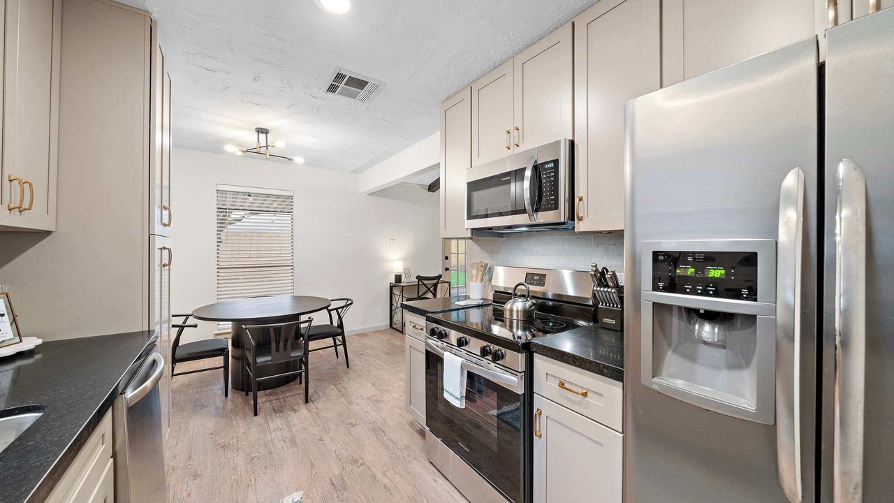 Photo of Kitchen in Bowling Green