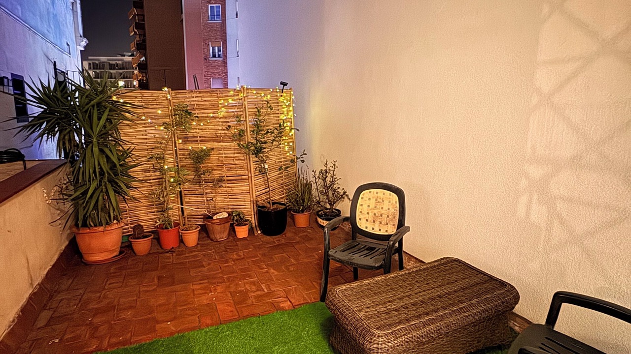 Photo of Patio Balcony in El Clot