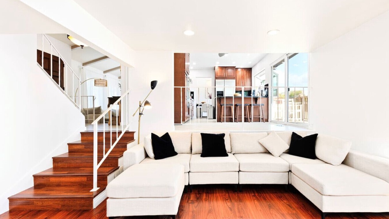 Photo of Livingroom in Del Mar Heights