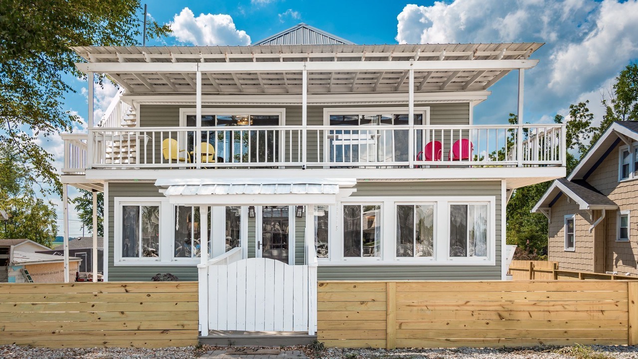 Photo of Others in Russells Point