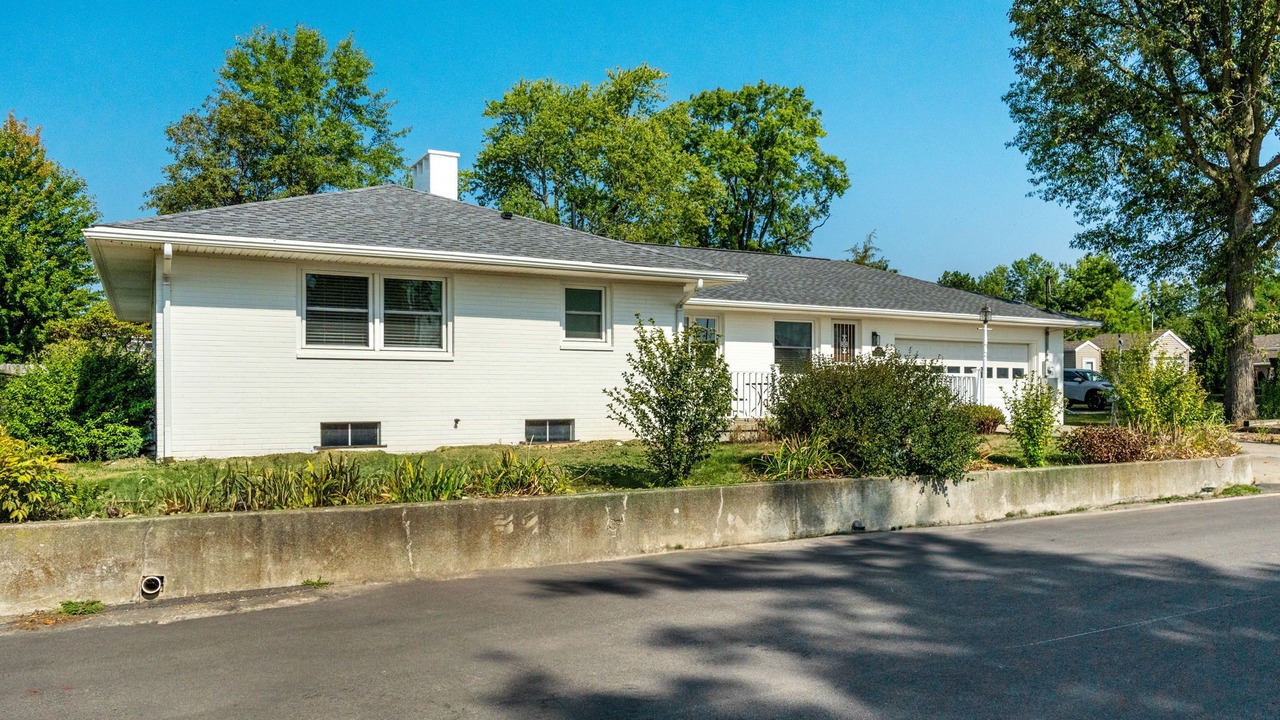 Photo of Others in Russells Point