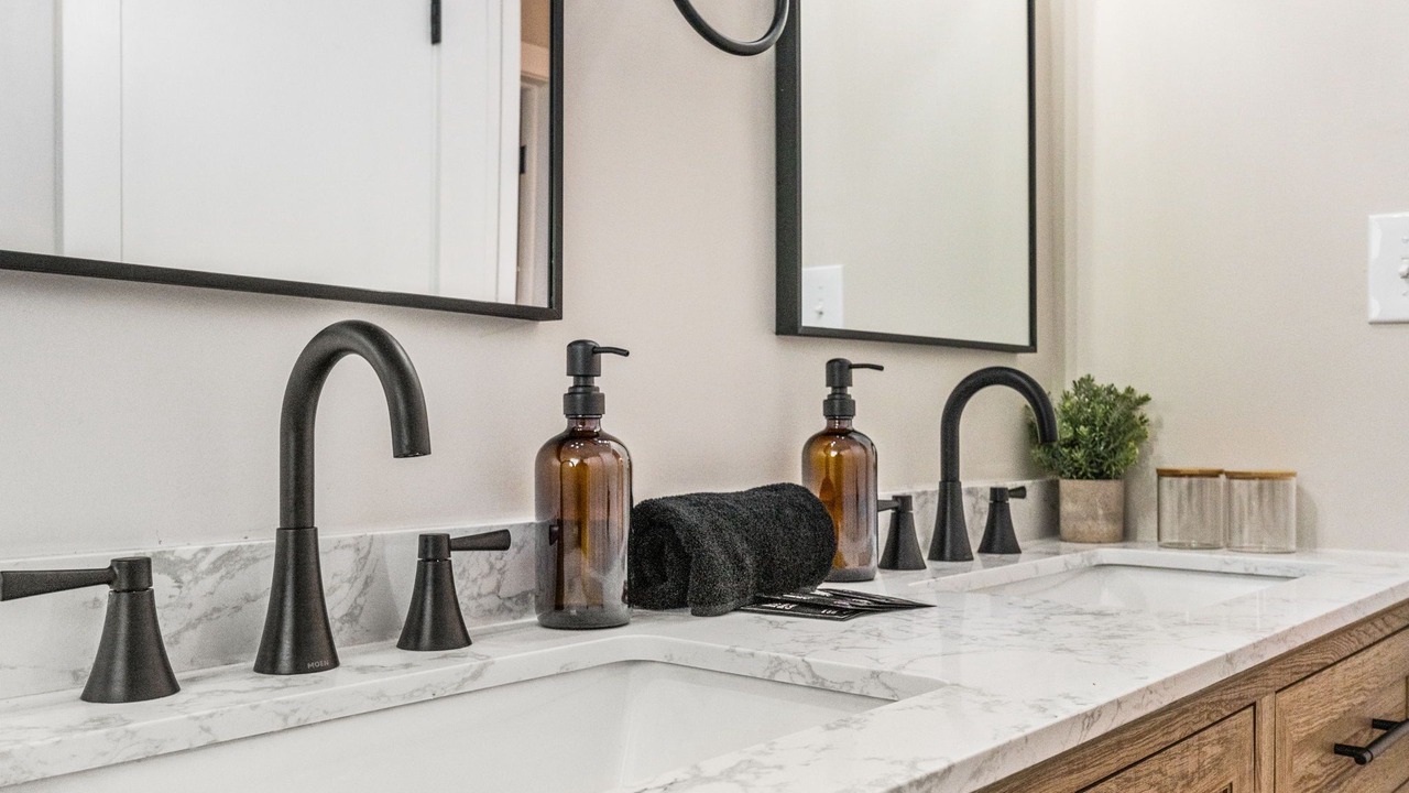 Photo of Others in Russells Point