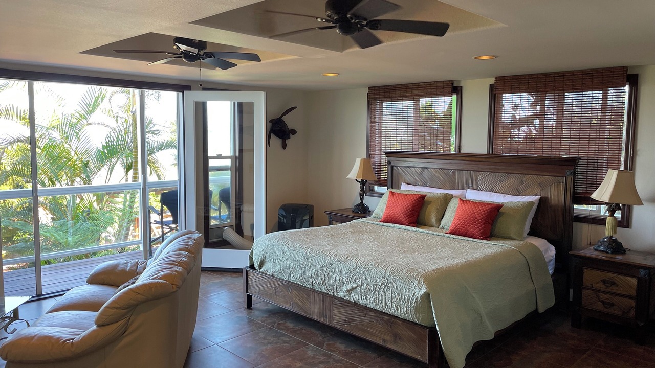 Photo of Bedroom in Holualoa