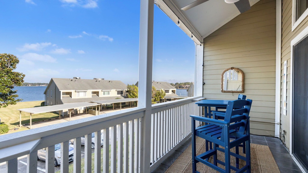 Photo of Outdoor in April Sound